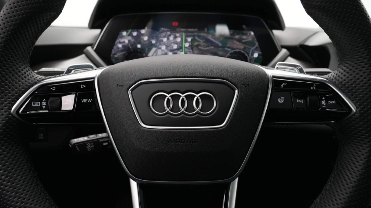 Audi e-tron GT GT 93 kWh