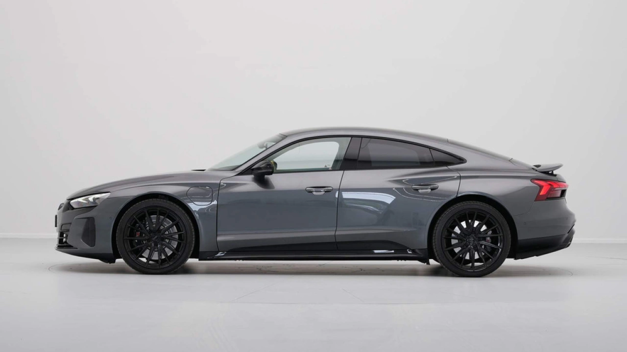 Audi e-tron GT GT 93 kWh