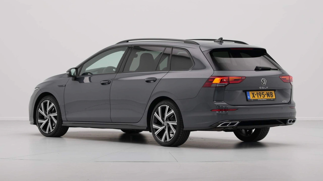 Volkswagen GOLF Variant 1.5 eTSI 130pk DSG R-Line
