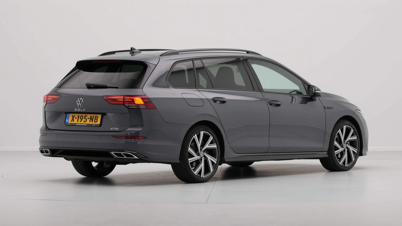 Volkswagen GOLF Variant 1.5 eTSI 130pk DSG R-Line