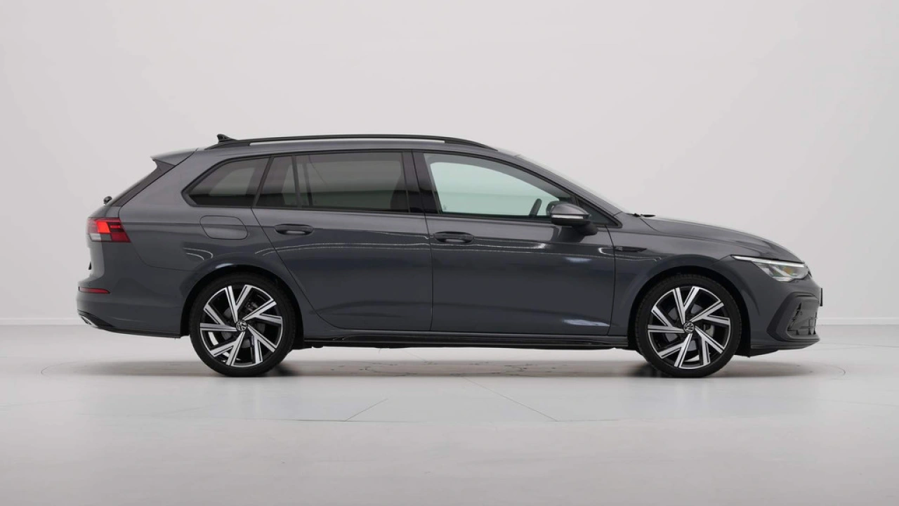 Volkswagen GOLF Variant 1.5 eTSI 130pk DSG R-Line