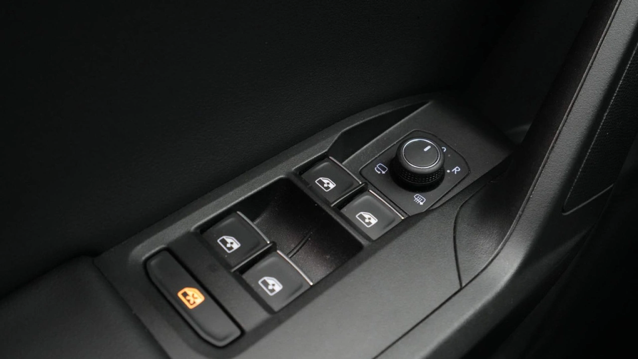 SEAT Leon Sportstourer 1.0 TSI 110pk FR