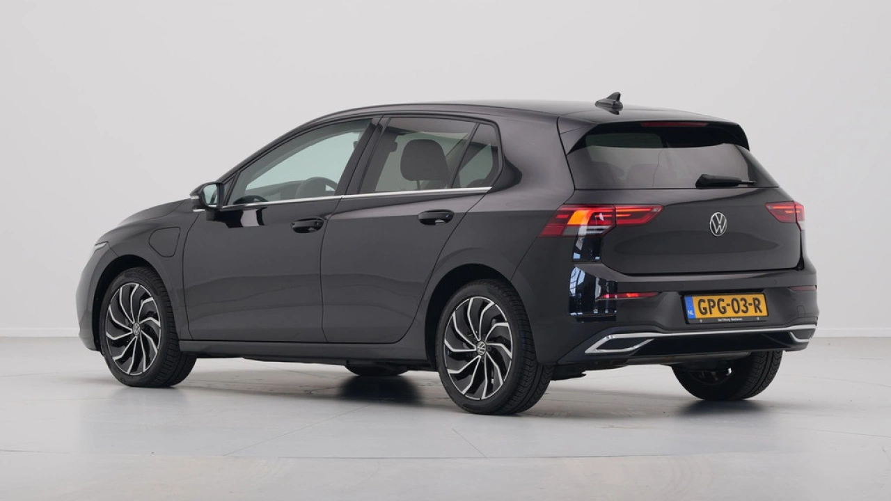 Volkswagen Golf 1.4 eHybrid Style