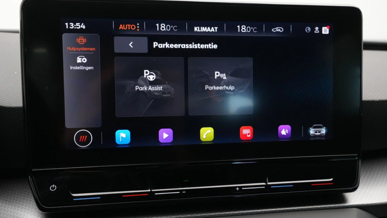 SEAT Leon Sportstourer 1.5 eTSI Style Business Intense