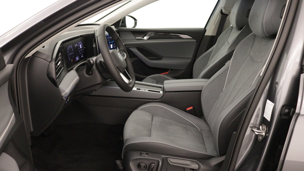 Volkswagen Passat Variant 1.5 eTSI 150pk DSG Business