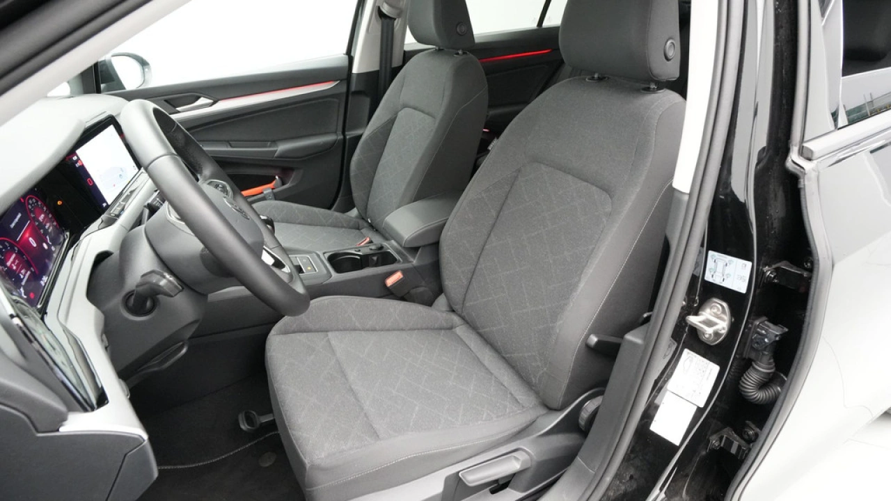 Volkswagen GOLF Variant 1.0 TSI 110pk Life Business