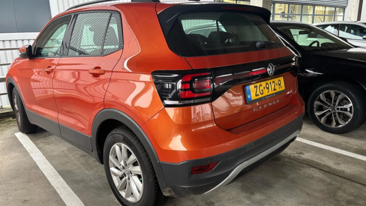 Volkswagen T-Cross 1.0 TSI Life Executive | Navi | Nieuw binnen, foto's volgen