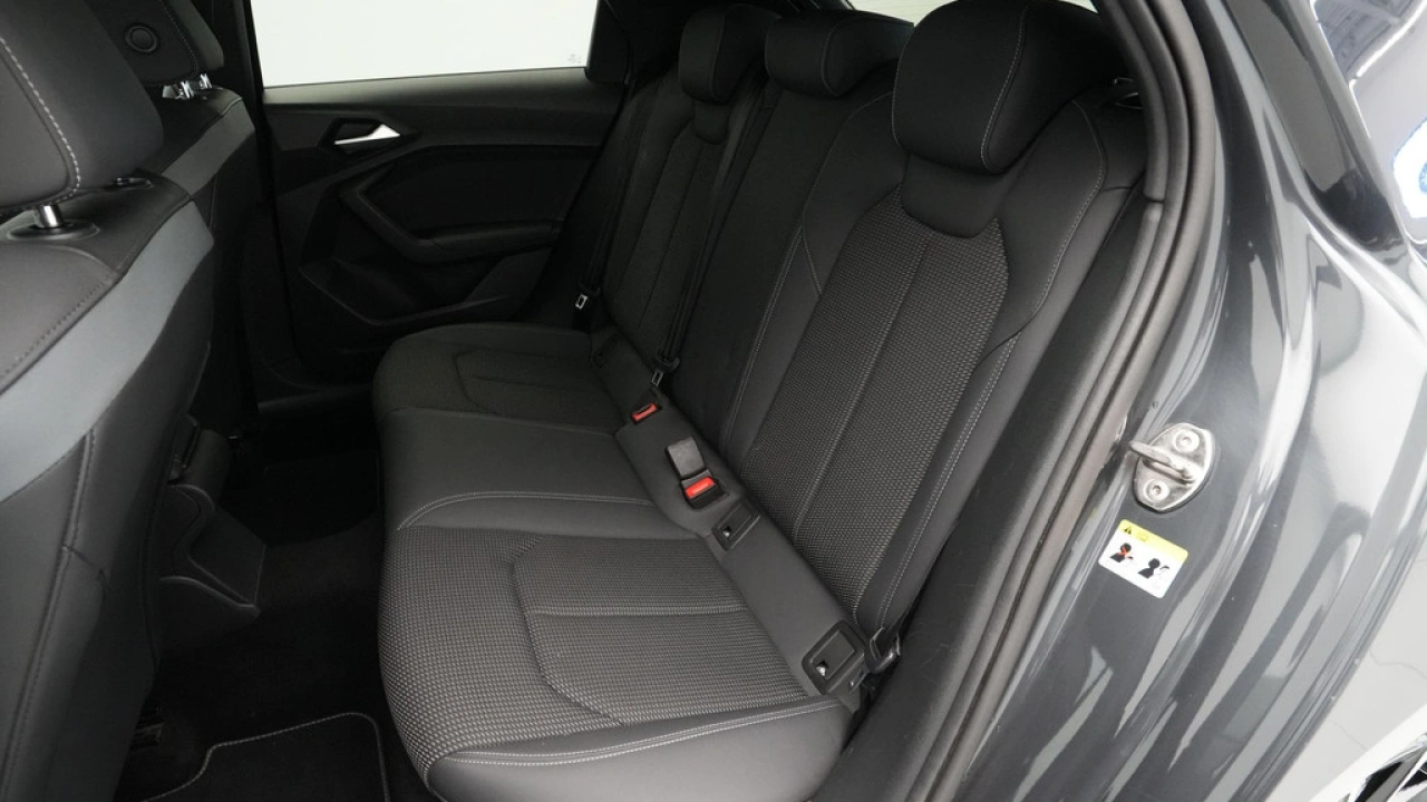 Audi A1 Sportback 25 TFSI S-tronic S-line