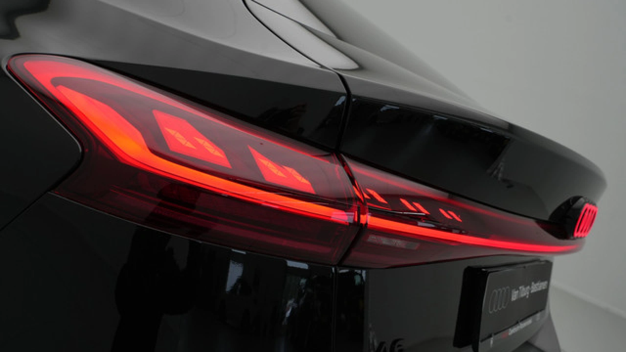 Audi A6 Sportback e-tron S edition