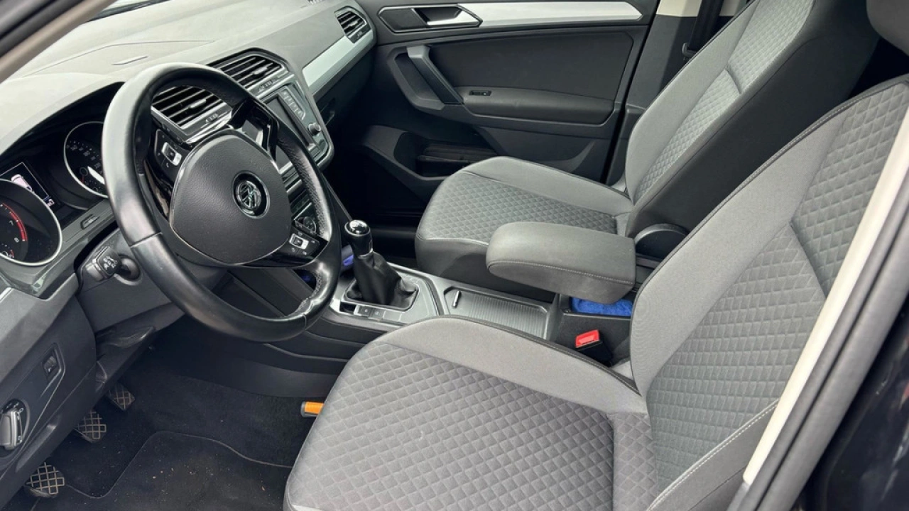 Volkswagen Tiguan 1.4 TSI Comfortline Exe. | Trekhaak wegkl | Navi | binnenkort beschikbaar