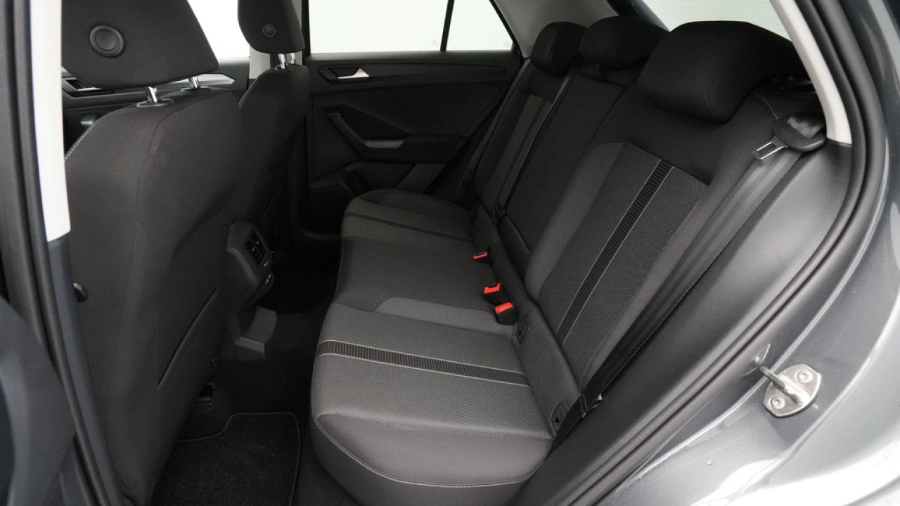 Volkswagen T-Roc 1.5 TSI 150pk DSG Oranje Edition
