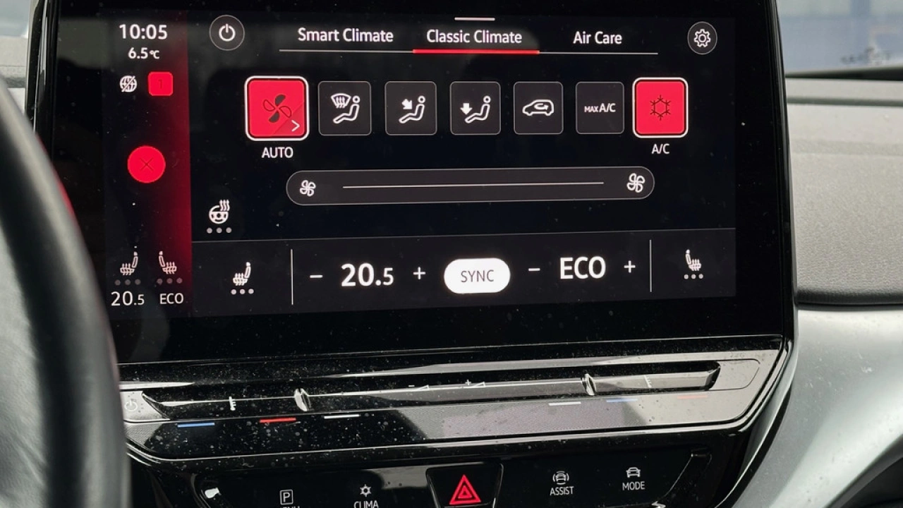 Volkswagen ID.4 First 77 kWh 204pk Navigatie Trekhaak