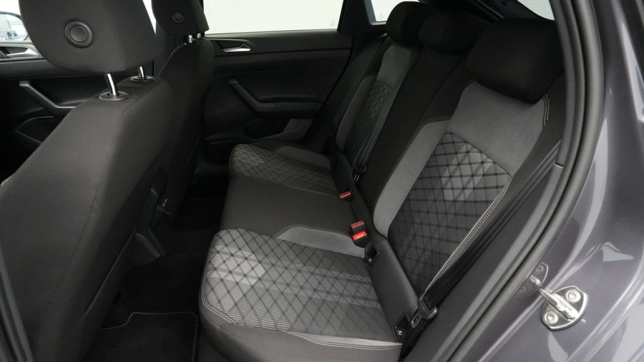 Volkswagen Taigo 1.0 TSI 115pk DSG R-Line