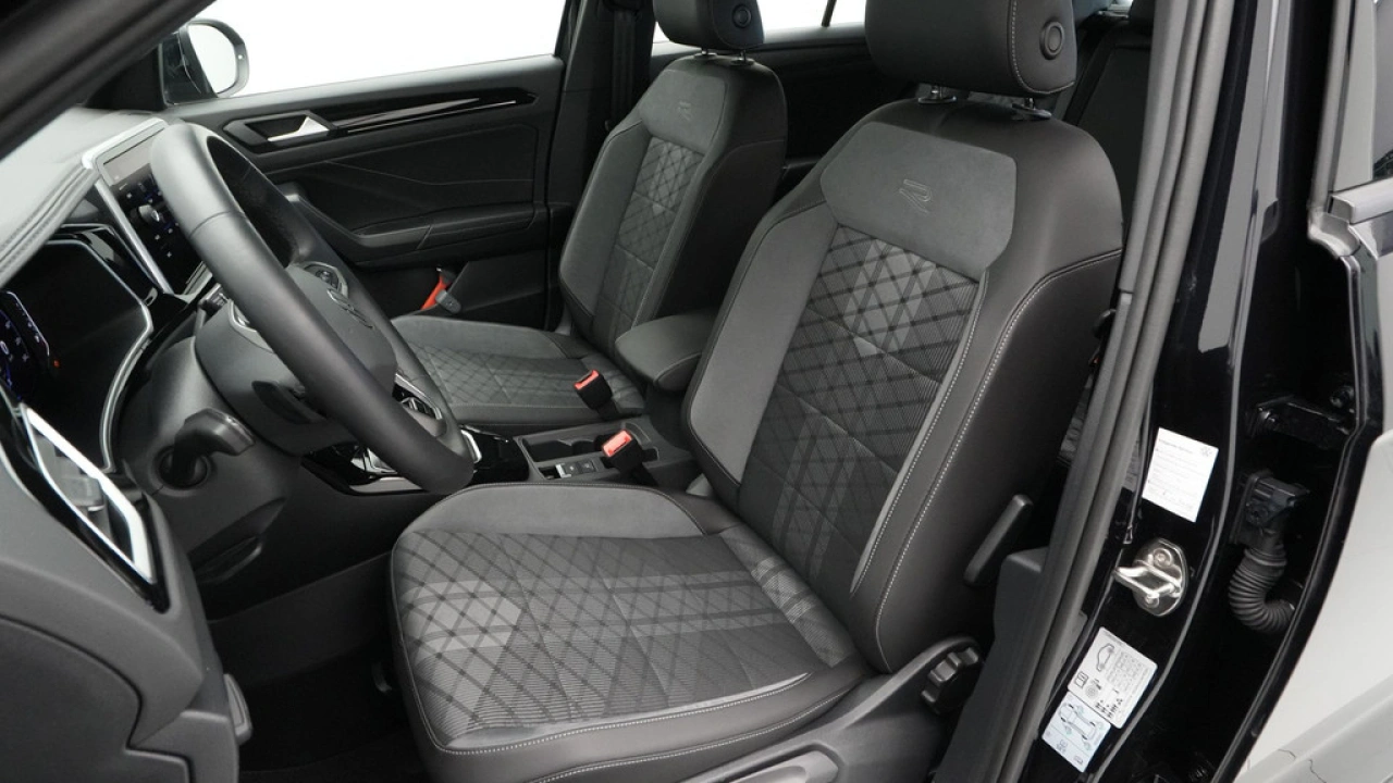 Volkswagen T-Roc 1.5 TSI 150pk DSG R-Line
