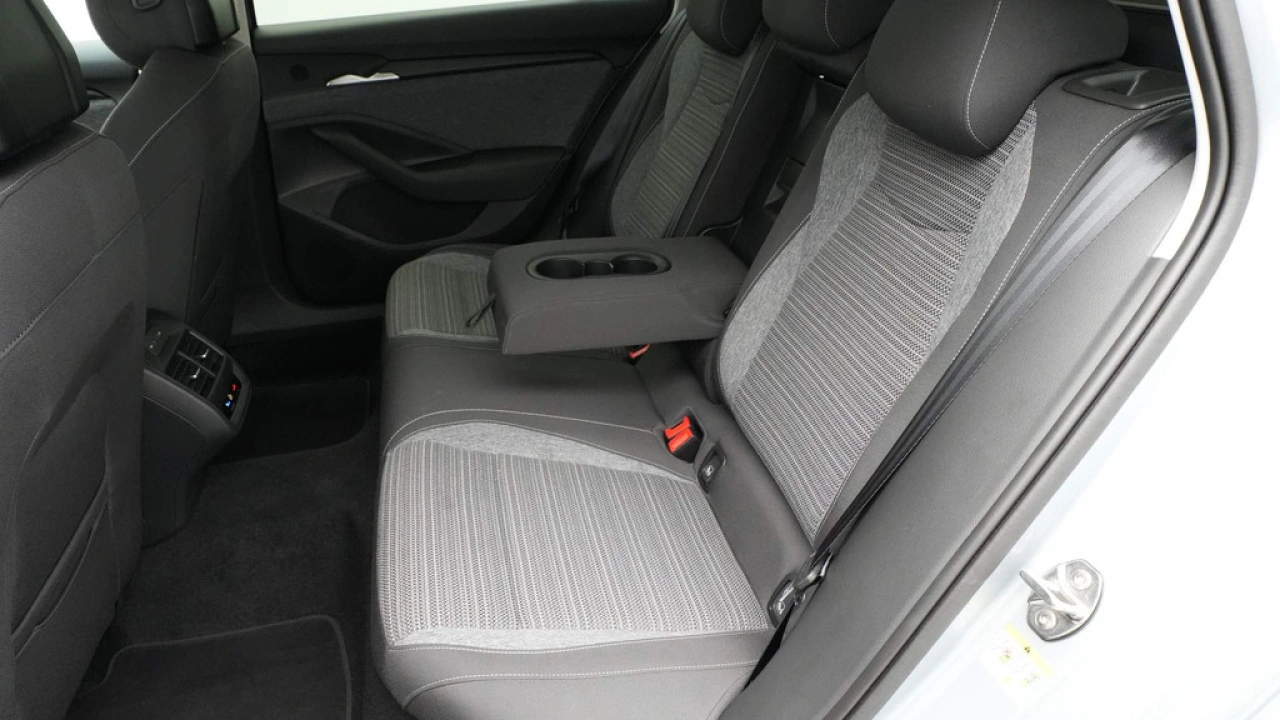Škoda Superb Combi 1.5 TSI MHEV First Edition