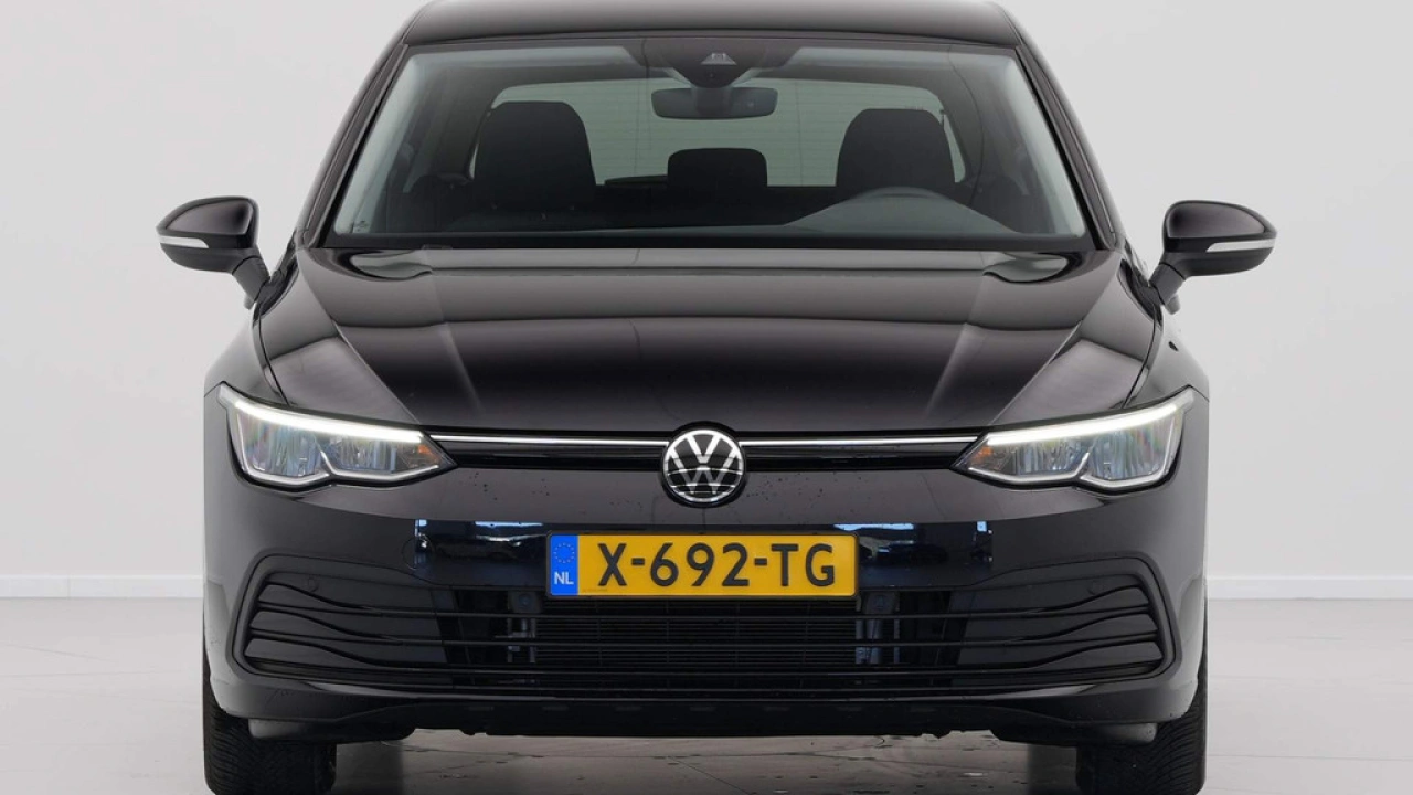 Volkswagen Golf 1.0 TSI 110pk Life Business