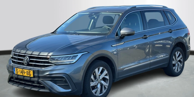 Volkswagen Tiguan Allspace 1.5 TSI 150pk DSG Life Business 7p. Trekhaak