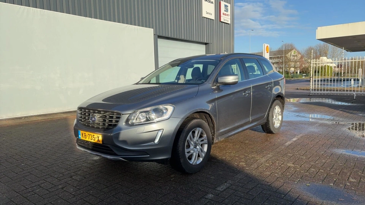 Volvo XC60 2.0 T5 FWD Nordic+