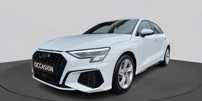 Audi A3 Sportback 35 TFSI 150pk S Edition / Privacy glas