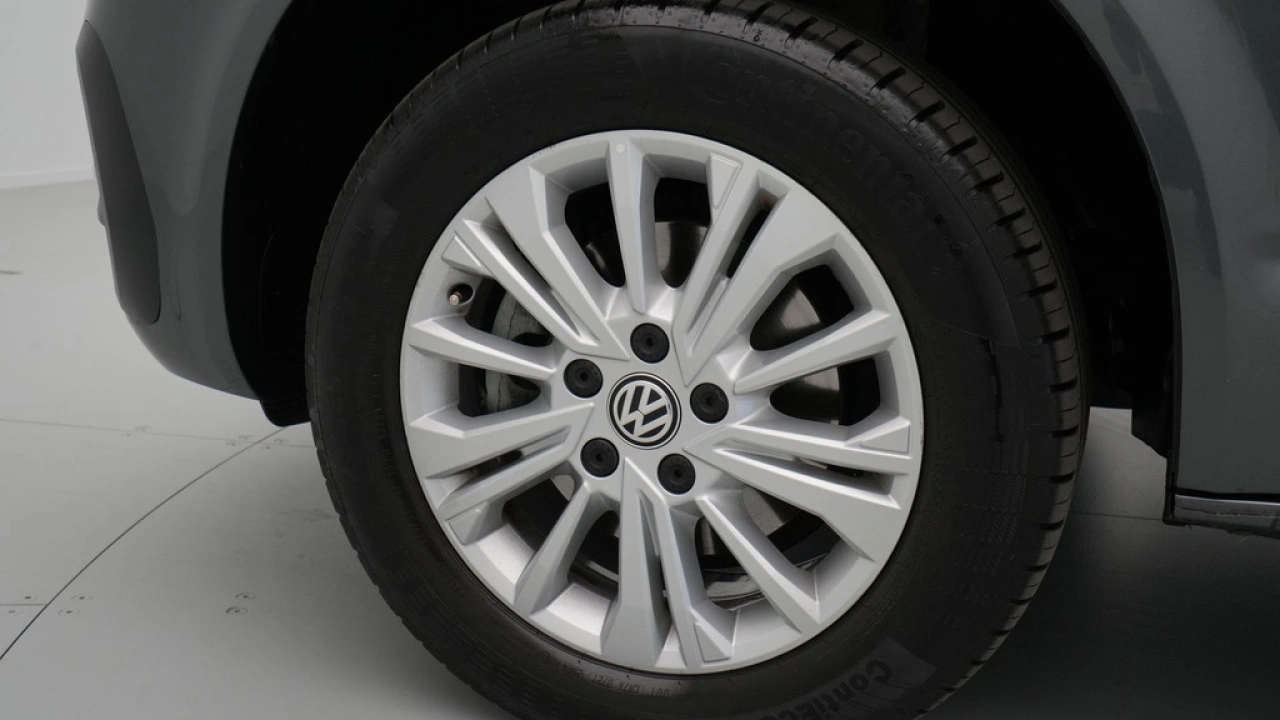 VW Bedrijfswagens Transporter 2.0 TDI 150pk DSG L2H1 30 DC