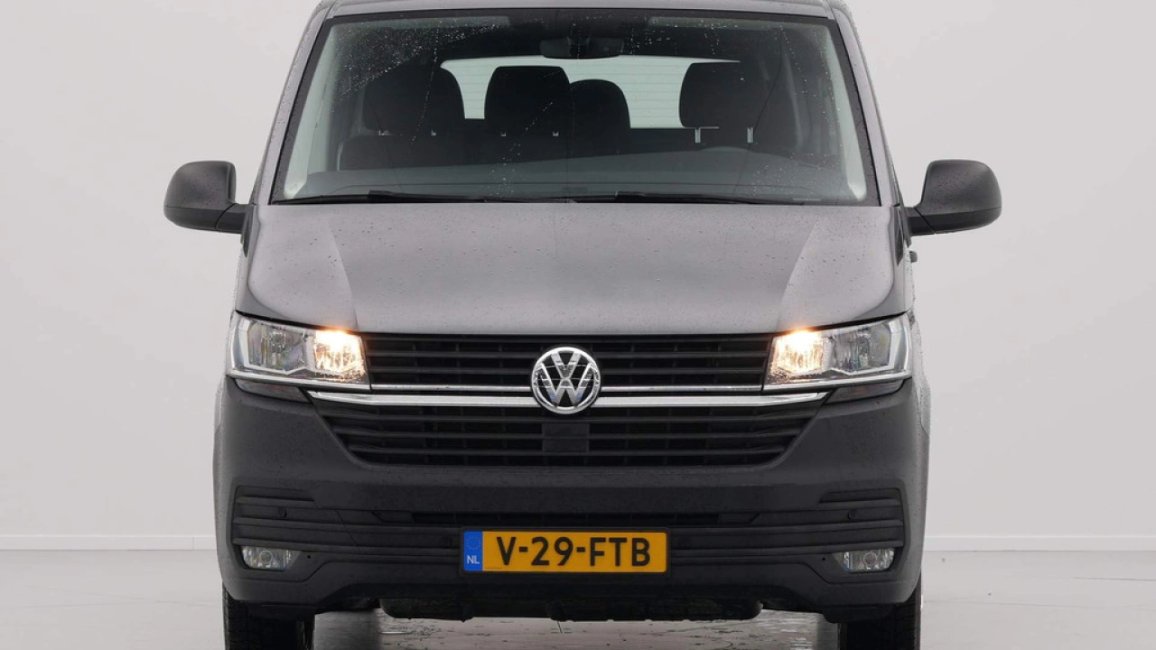 VW Bedrijfswagens Transporter 2.0 TDI L2H1 30 DC Comfortline
