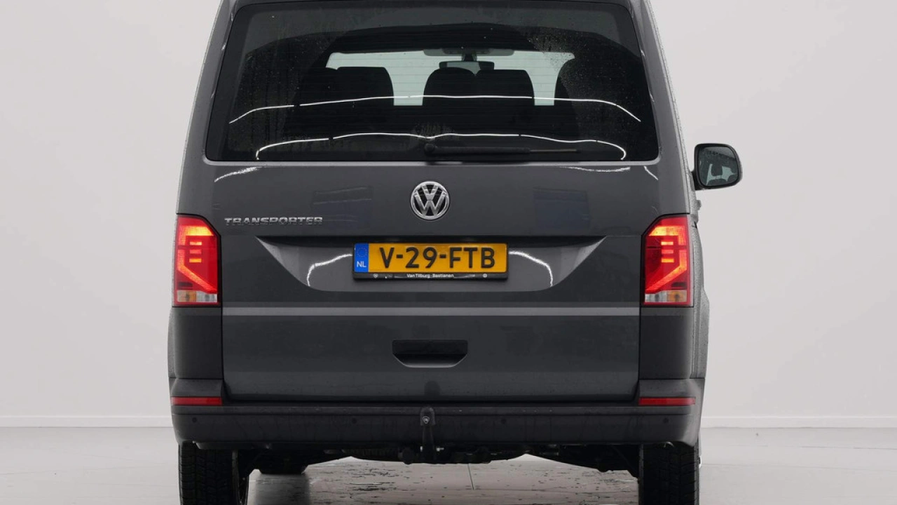 VW Bedrijfswagens Transporter 2.0 TDI L2H1 30 DC Comfortline