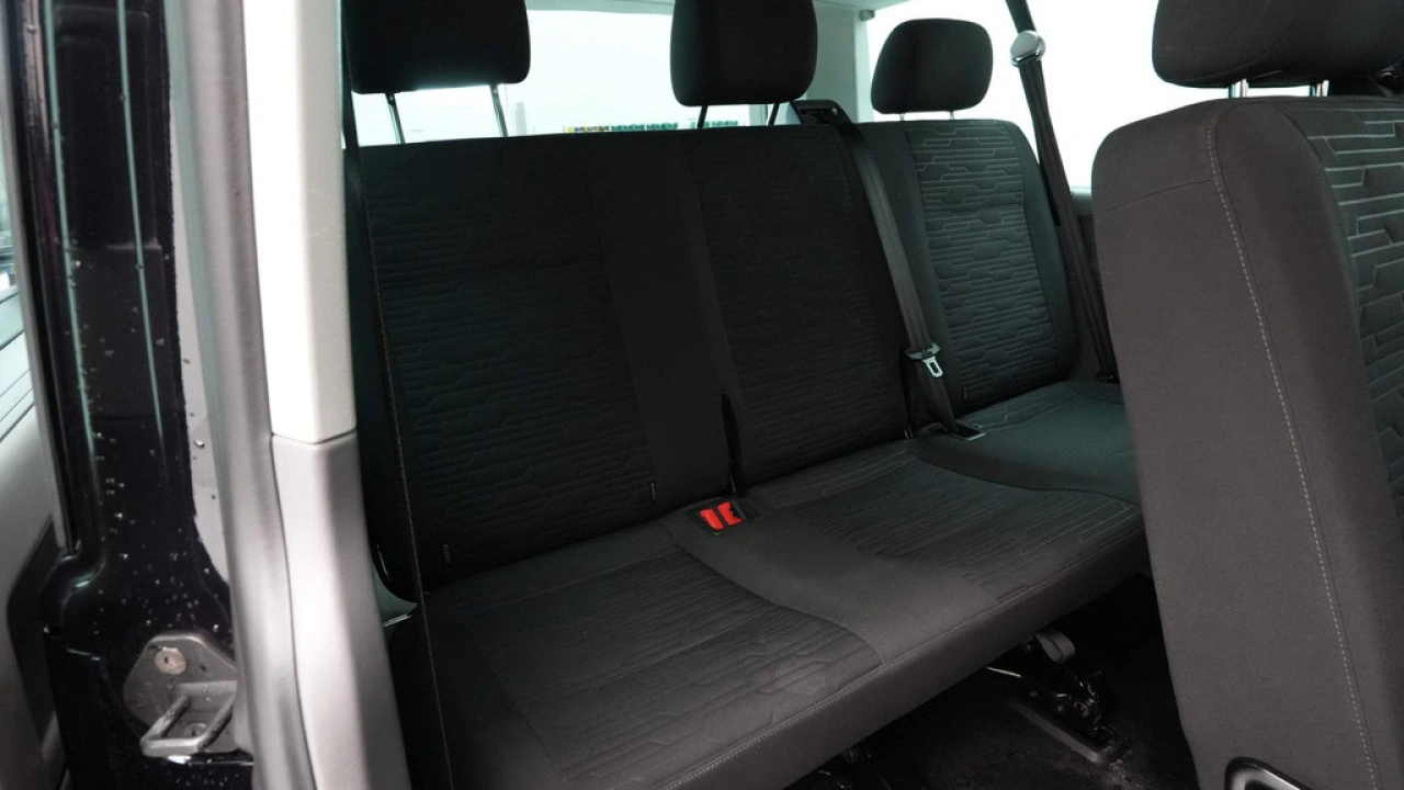Volkswagen Transporter Kombi 2.0 TDI 150pk DSG L2H1 Comfortline
