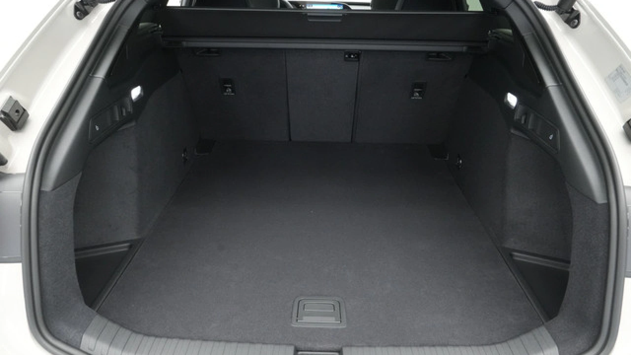 Audi A6 Avant e-tron S edition
