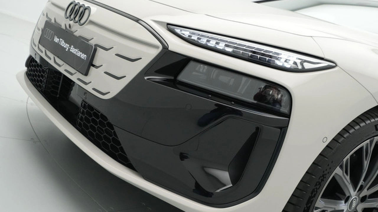 Audi A6 Avant e-tron S edition