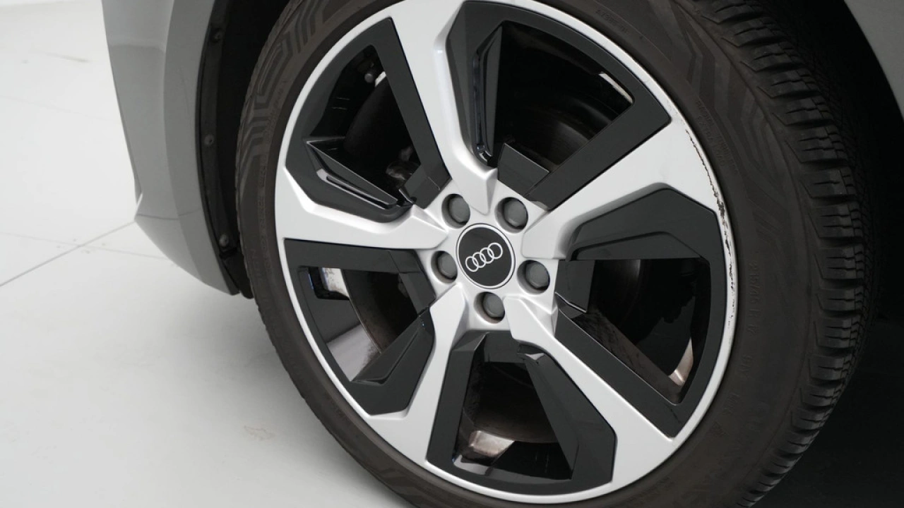 Audi A1 Sportback 25 TFSI S Line edition