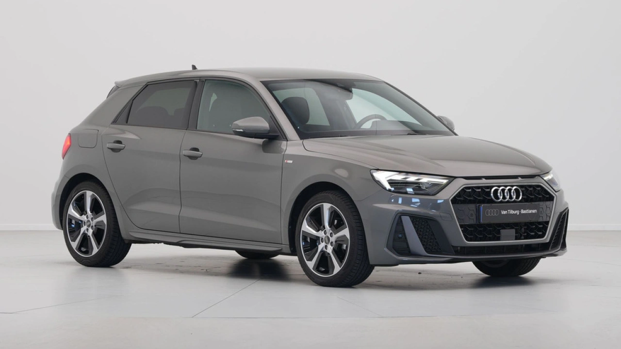 Audi A1 Sportback 25 TFSI S Line edition