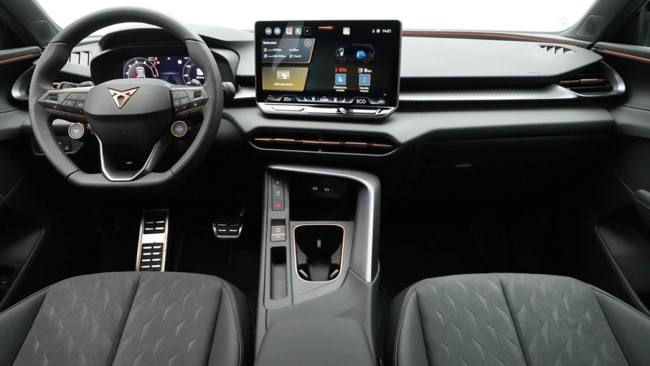 CUPRA Terramar 1.5 TSI e-Hybrid Business 204pk