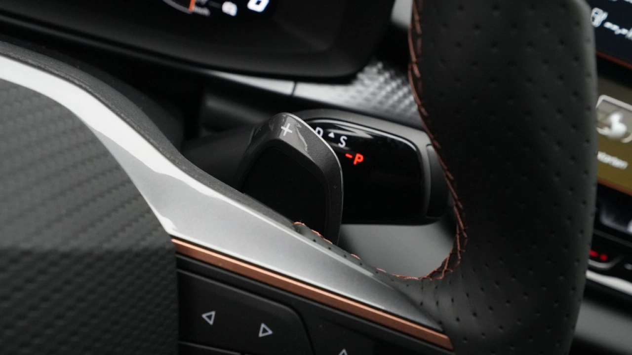 CUPRA Terramar 1.5 TSI e-Hybrid Business 204pk