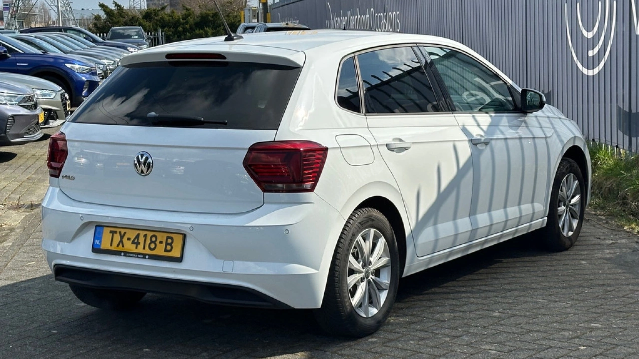 Volkswagen Polo 1.0 TSI 95pk Highline Navigatie Clima Stoelverwarming