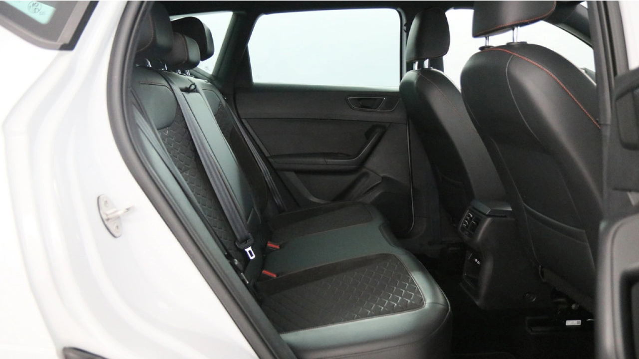 SEAT Ateca 1.5 TSI 150pk FR Business Intense