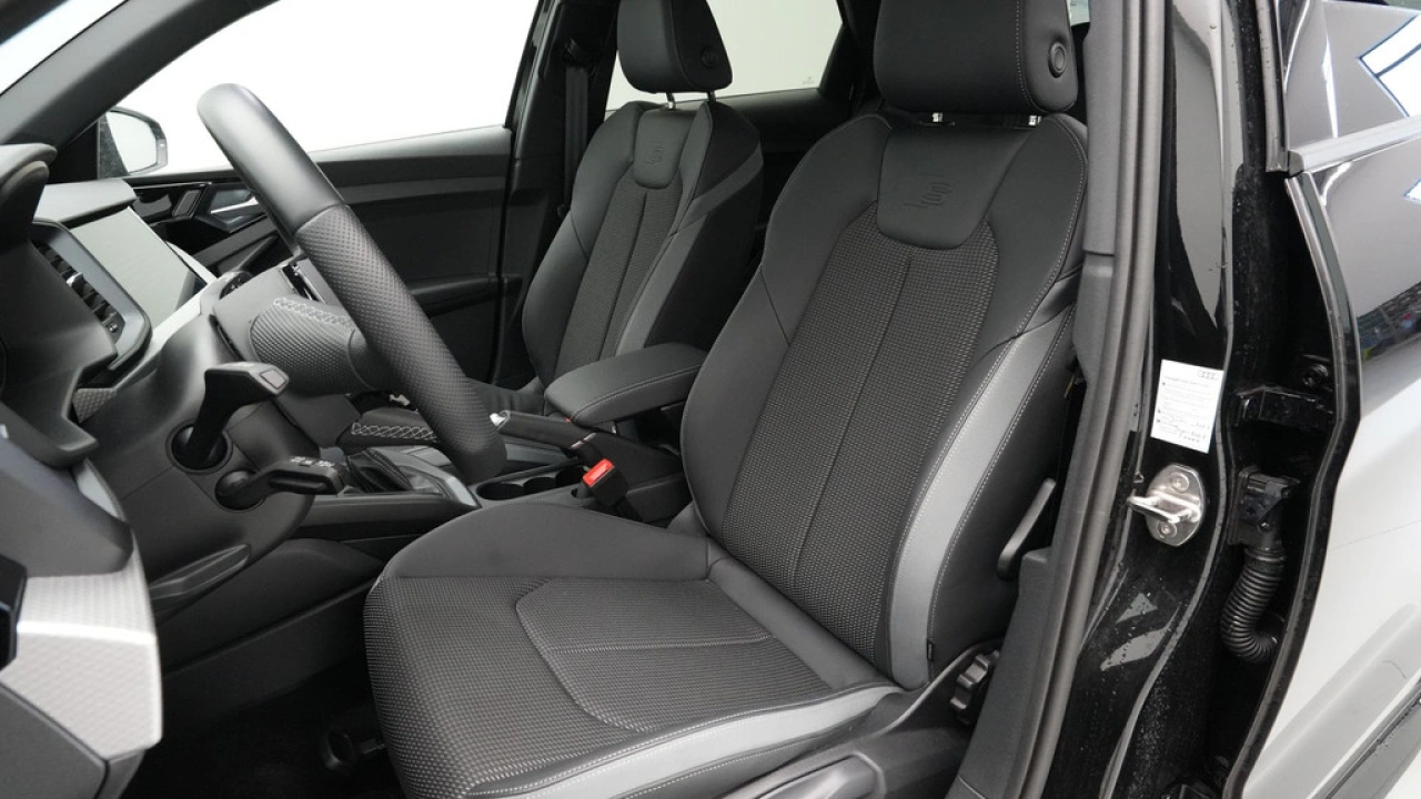 Audi A1 Sportback 25 TFSI S-Line edition