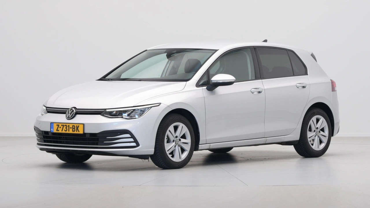 Volkswagen Golf 1.0 eTSI 110pk DSG Life Business
