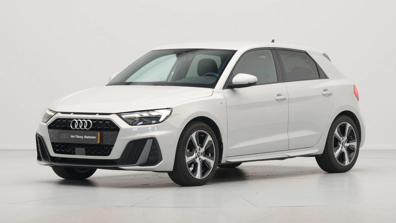 Audi A1 Sportback 25 TFSI S Line edition