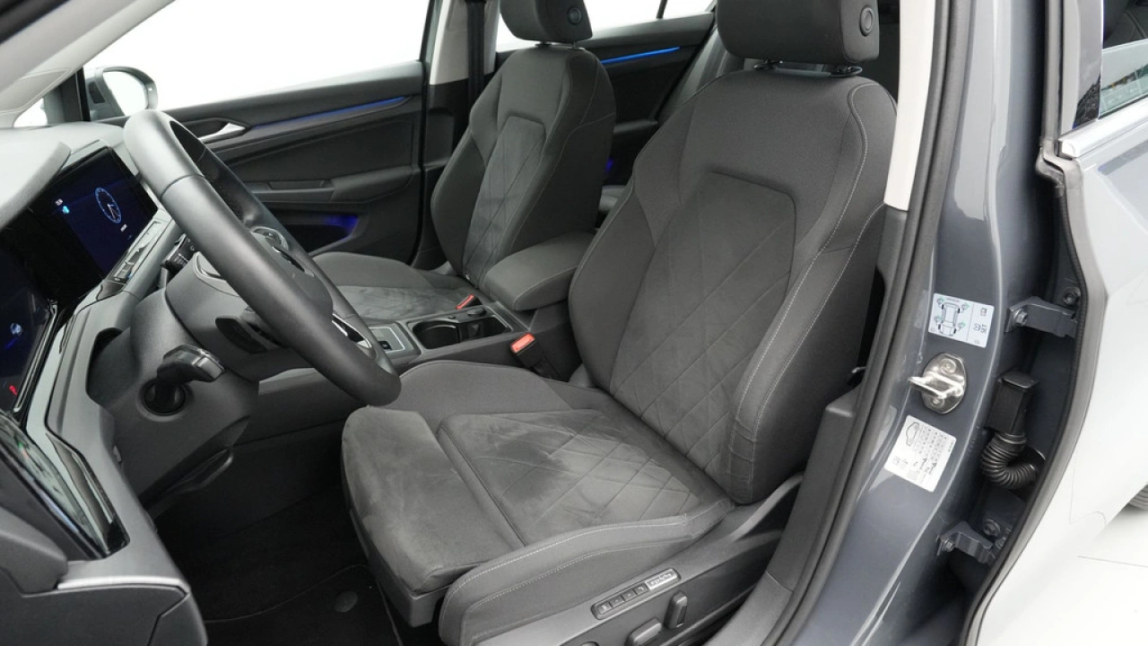 Volkswagen Golf 1.4 eHybrid Style
