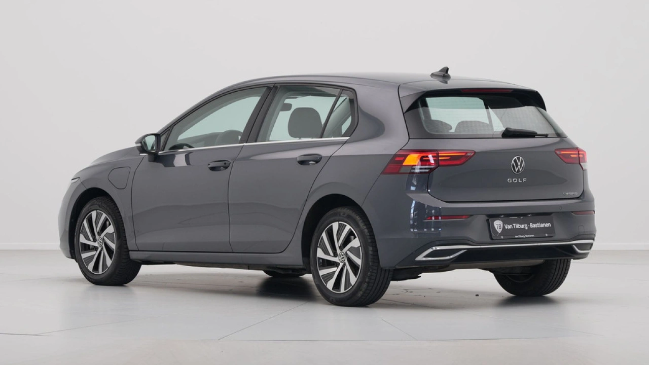 Volkswagen Golf 1.4 eHybrid Style