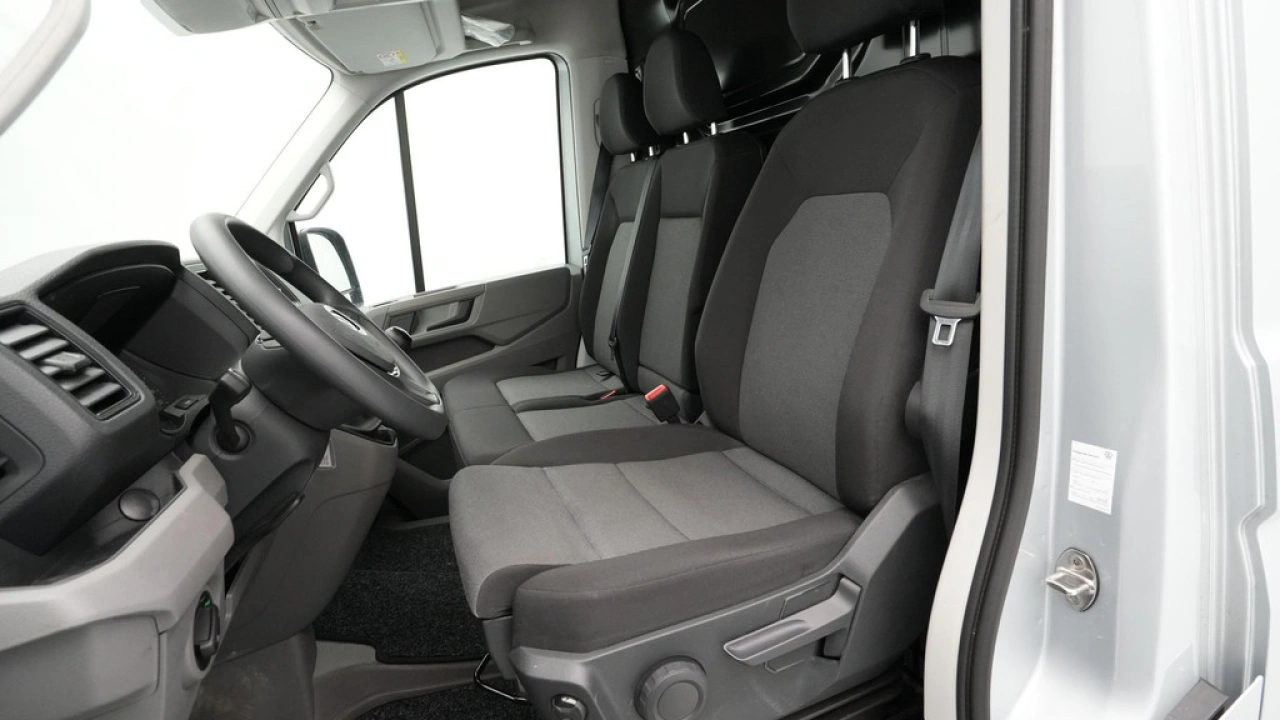 VW Bedrijfswagens Crafter 30 2.0 TDI L3H3 Highline
