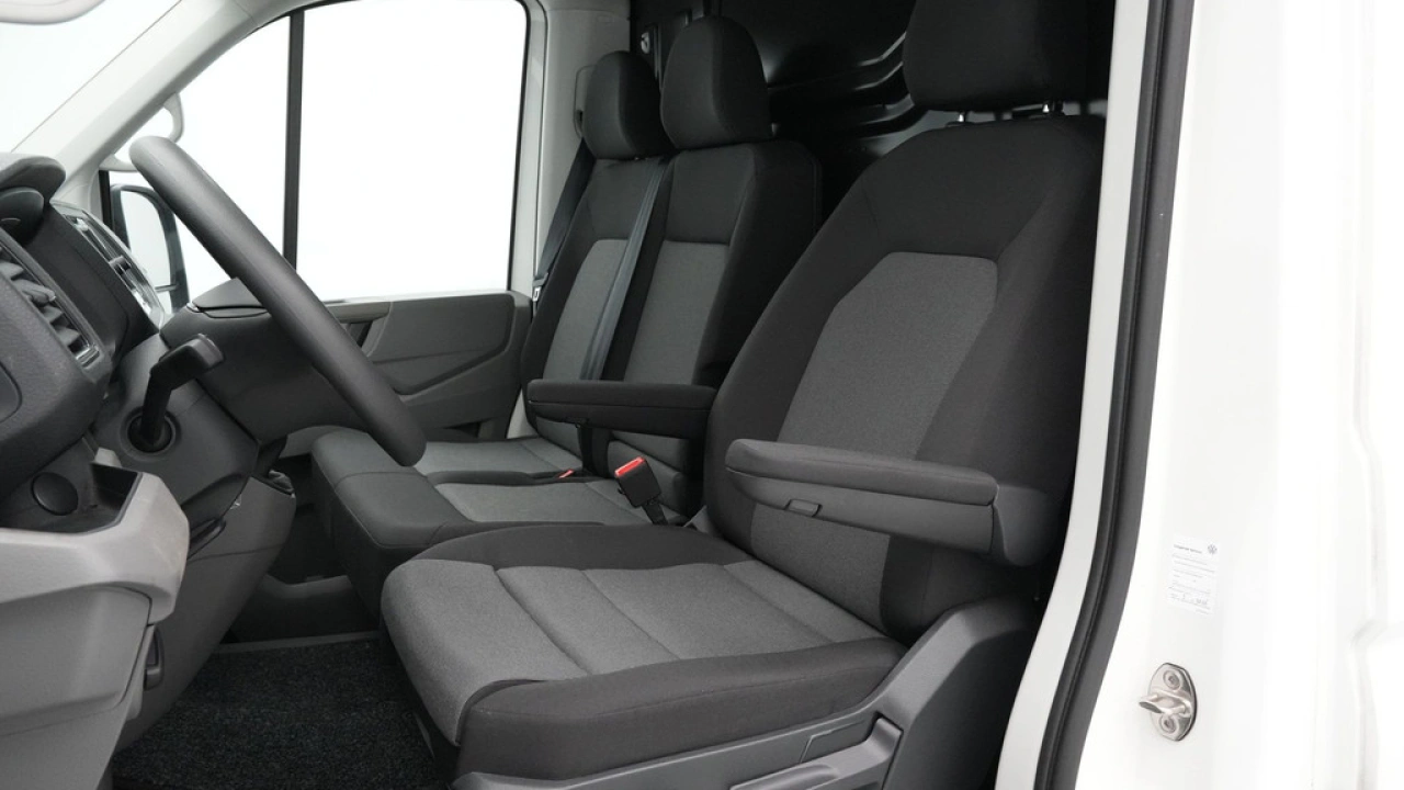 VW Bedrijfswagens Crafter 30 2.0 TDI 140pk L3H3 Highline