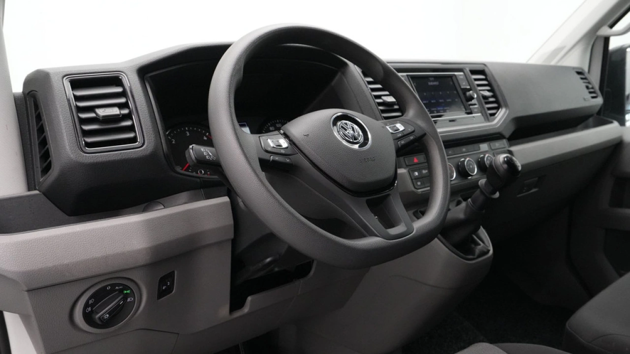 VW Bedrijfswagens Crafter 30 2.0 TDI 140pk L3H3 Highline