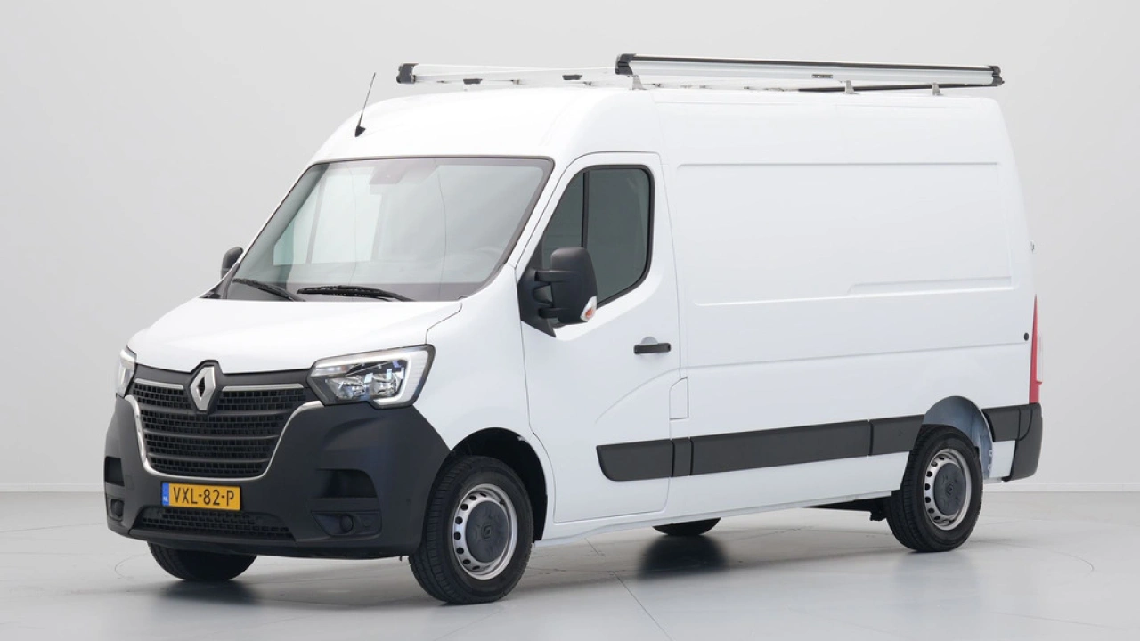 Renault Master T35 2.3 dCi 135 L2H2 Comfort