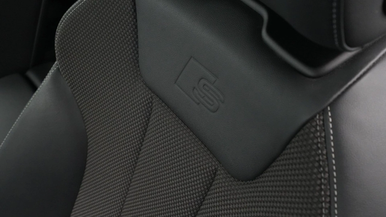 Audi A4 Avant 35 150pk TFSI S edition