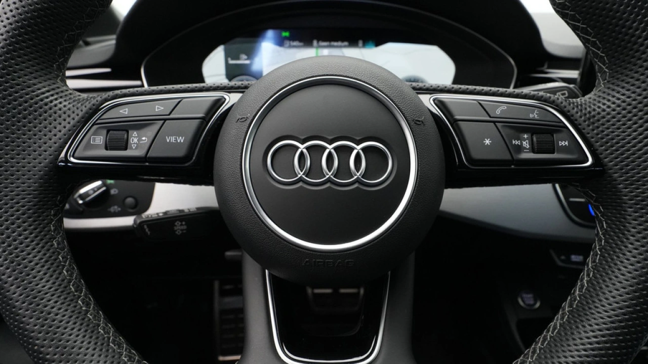 Audi A4 Avant 35 150pk TFSI S edition