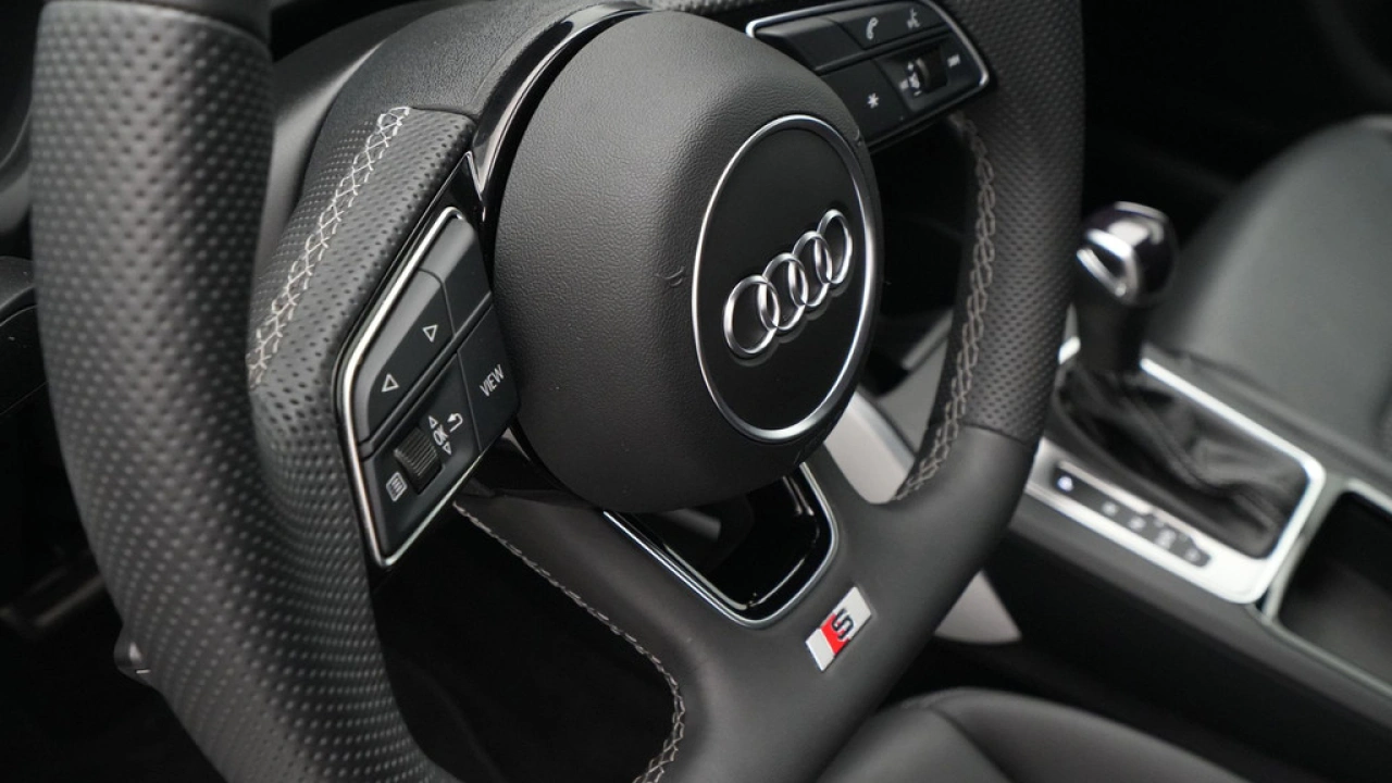 Audi Q2 35 150pk TFSI S-Tronic S Edition S Line