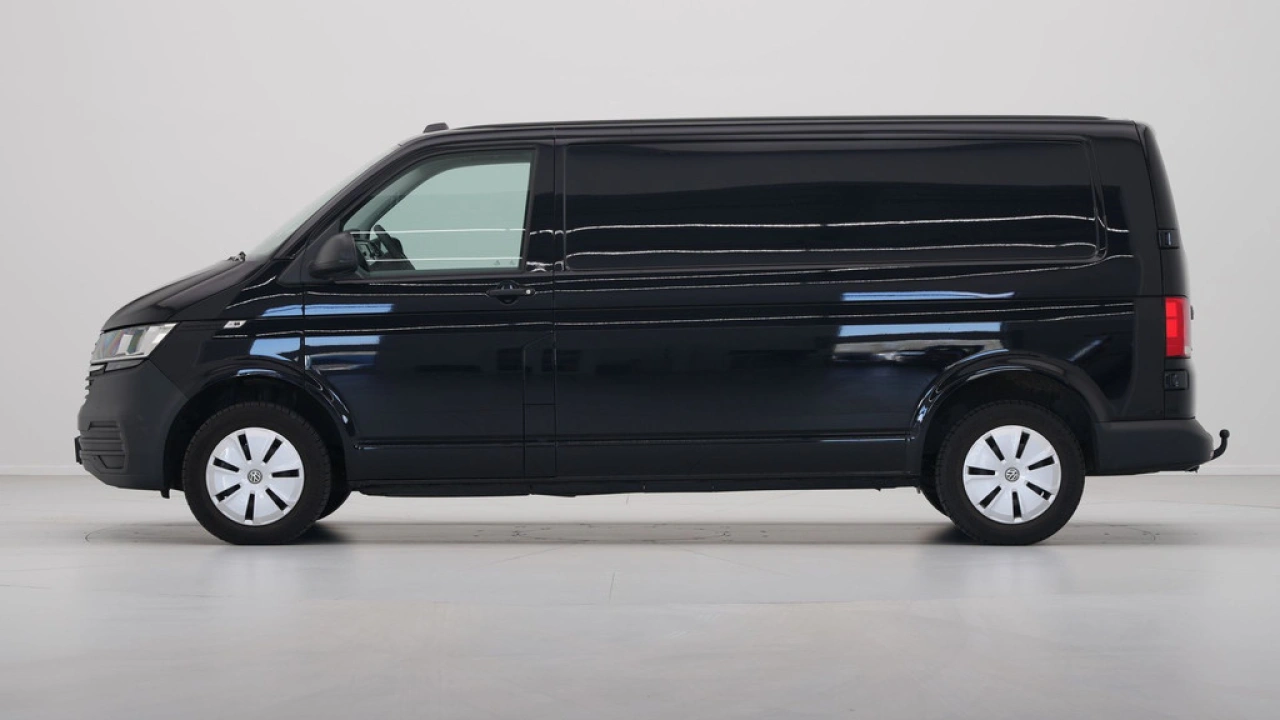 VW Bedrijfswagens Transporter 2.0 TDI L2H1 28 Economy Business