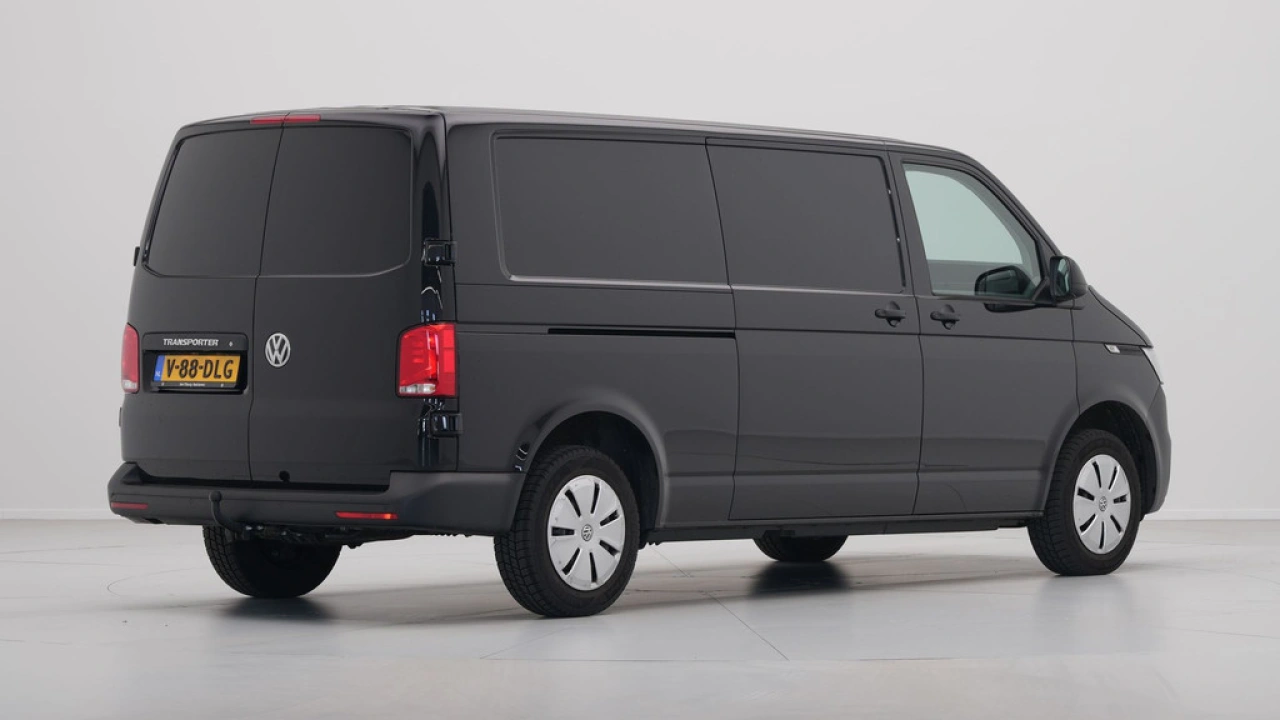 VW Bedrijfswagens Transporter 2.0 TDI L2H1 28 Economy Business