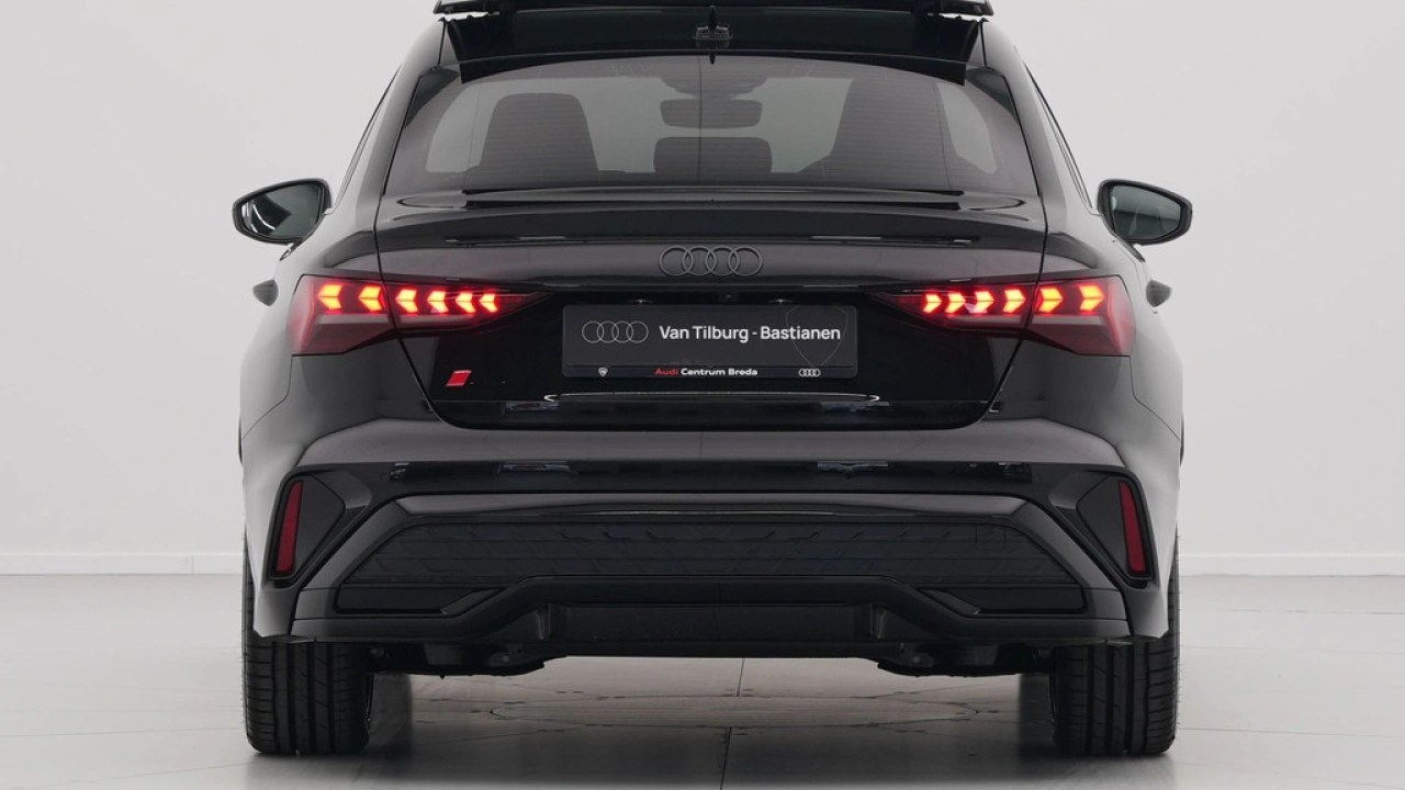 Audi A3 Limousine 35 TFSI S edition